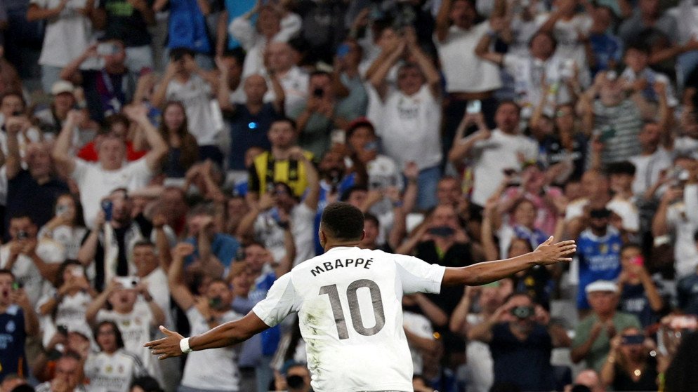 ركلة جزاء مبابي تمنح ريال مدريد الفوز على أوساسونا