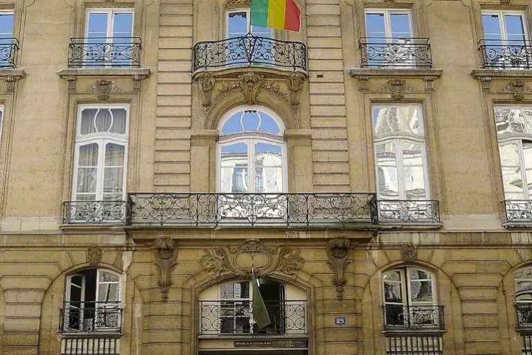 french-emabssy-mali-1755415195