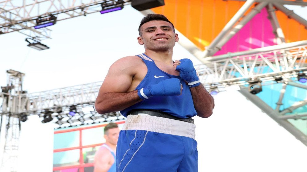 الملاكم عشيش يتأهل لنصف نهائي “التضامن الإسلامي”