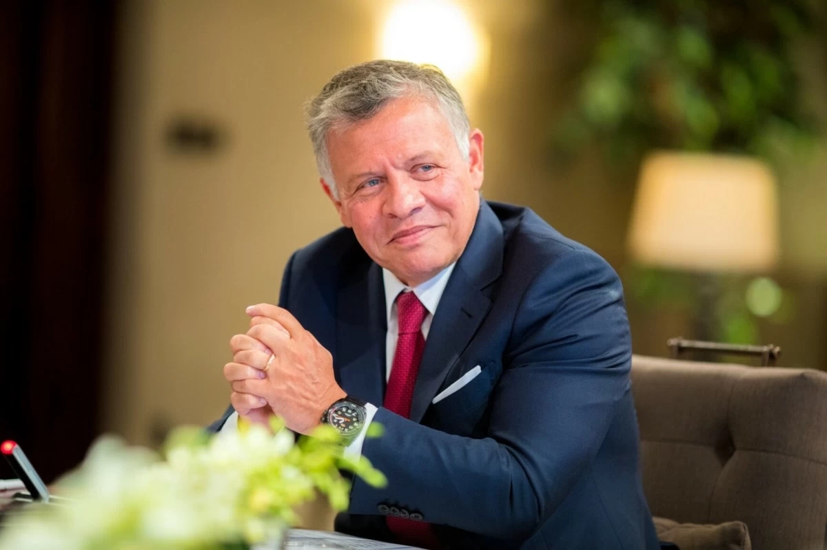 الملك يبدأ جولة عمل آسيوية من اليابان