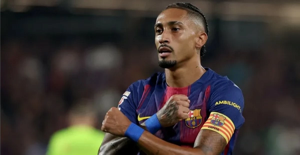 رافينيا يحدد هدف برشلونة القادم