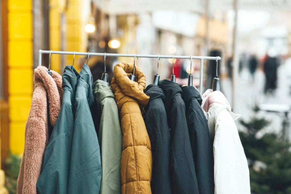 النتشة: انتعاش في مبيعات الألبسة الشتوية