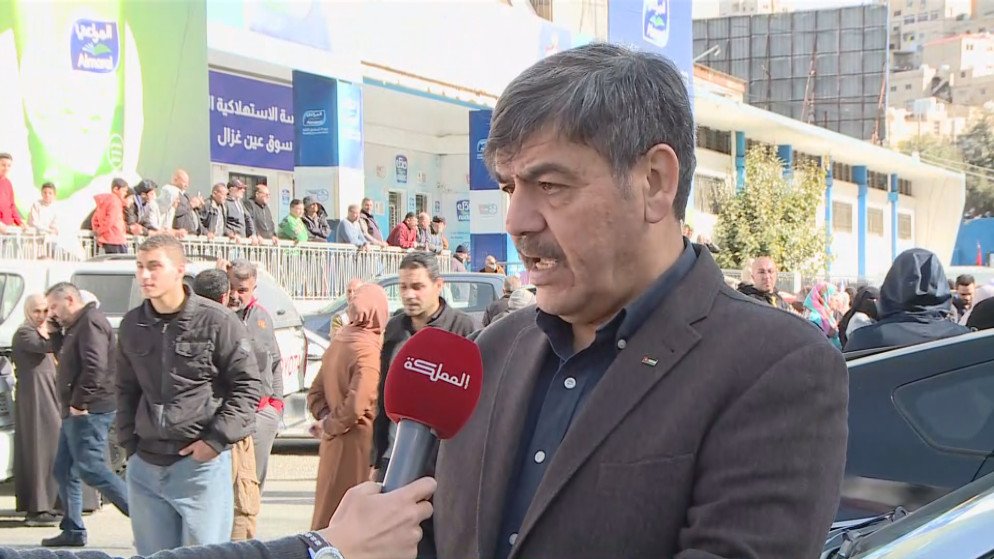 “الاستهلاكية المدنية”: لا بيع لزيت الزيتون التونسي اليوم وتوزيع الأدوار يبدأ الأحد