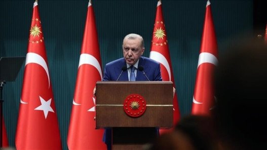 أردوغان: من يحاول نسف الاتفاقات في سوريا سيبقى تحت أنقاضها