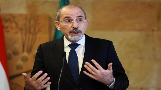 الصفدي: أولوياتنا هي التطلع للأمام لتطبيق خطة ترامب للسلام وتحقيق الاستقرار بغزة