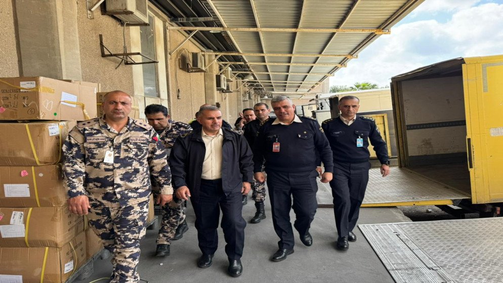 العكاليك يؤكد تسريع الإجراءات الجمركية في مركز مطار التخليص لمواكبة زيادة حركة الشحن